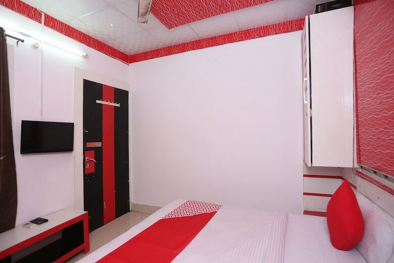 Oyo 29145 Hotel Sirsa City Inn