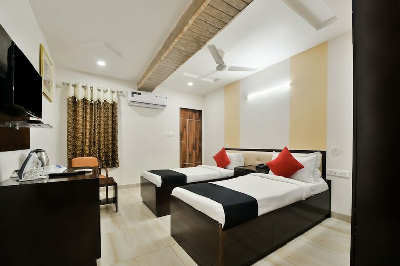 Capital O 39331 Hotel Retaj