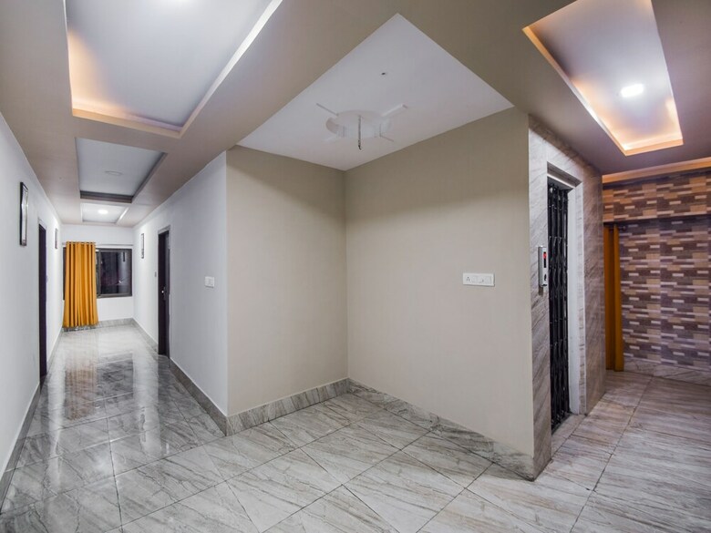 Hotel Oyo 29111 Tak International