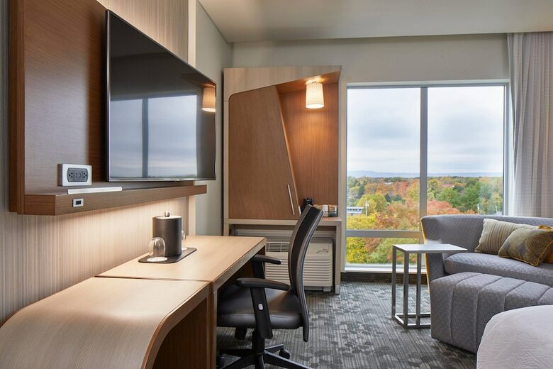 Hotel Courtyard By Marriott Albany Airport