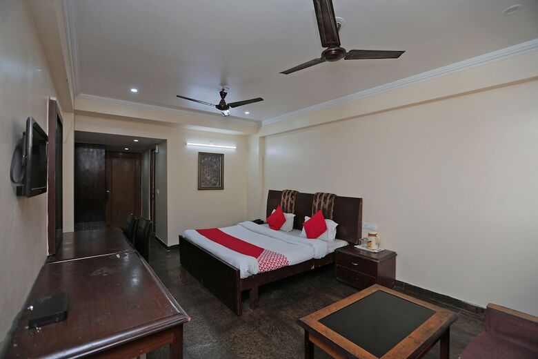 Oyo 29807 Hotel The City Heart