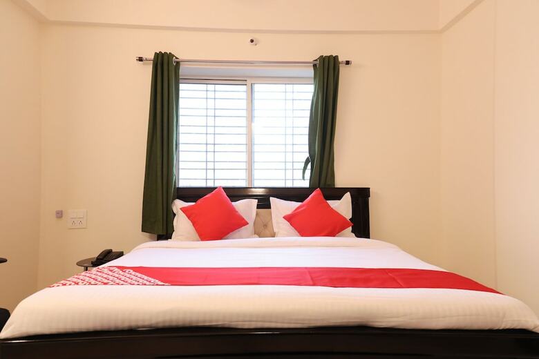 Hotel Oyo 30905 Uk Villa