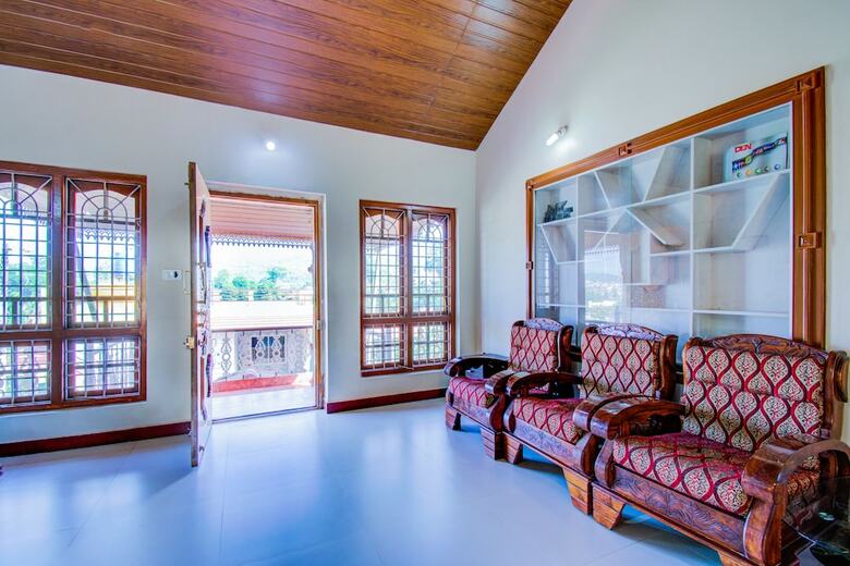 Hotel Oyo Home 22814 Cozy 2bhk