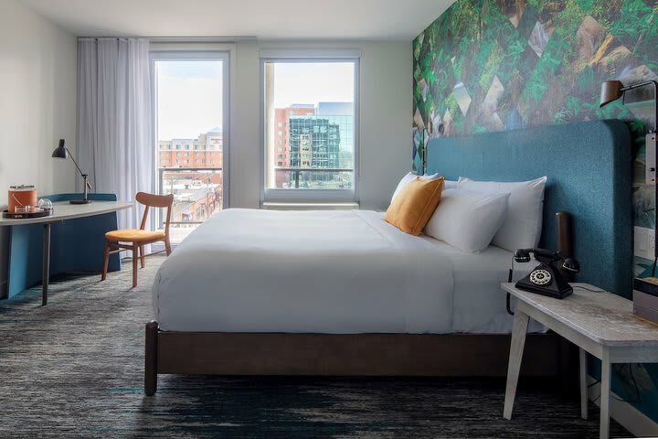 Hotel Canvas Moncton, Tapestry Collection By Hilton