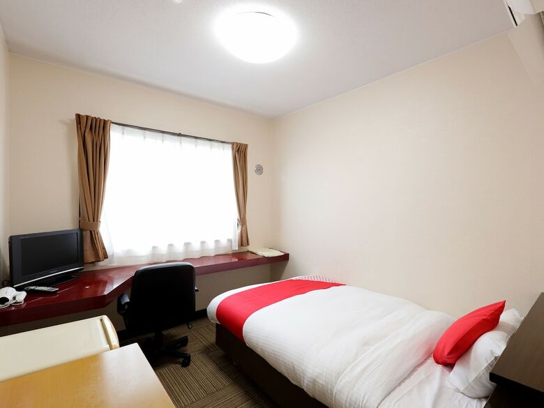 Oyo Rays Hotel Suisen Miyazaki