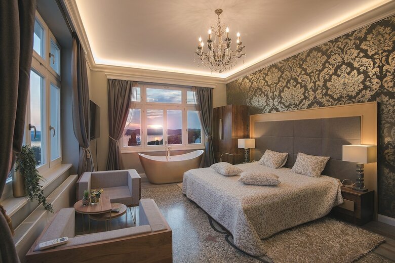 Apartamentos Arena & Seaview Luxurious Residence