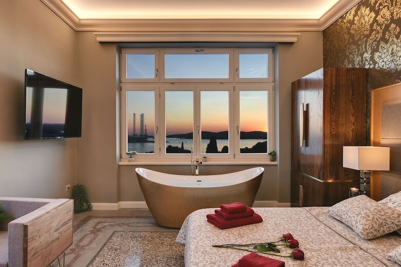 Apartamentos Arena & Seaview Luxurious Residence