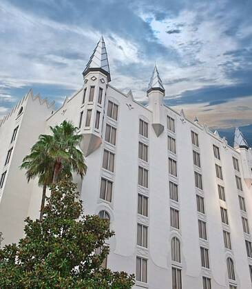 Doubletree Castle Hotel