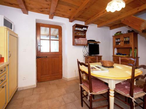 Holiday Home Orchidee Barjols