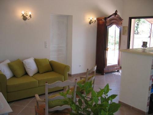 Charmante Petite Maison & Spa � Bulles Priv� !