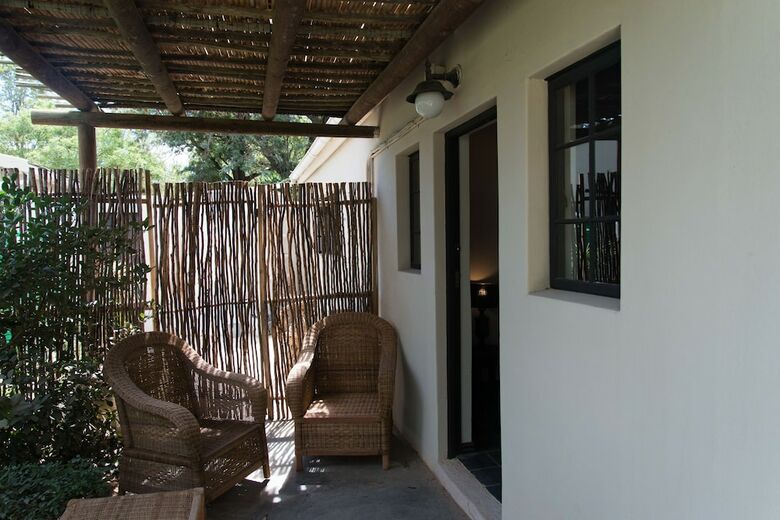 Hotel Addo African Home