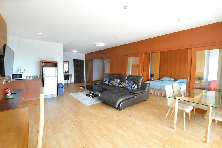 The Best Of View Talay 6