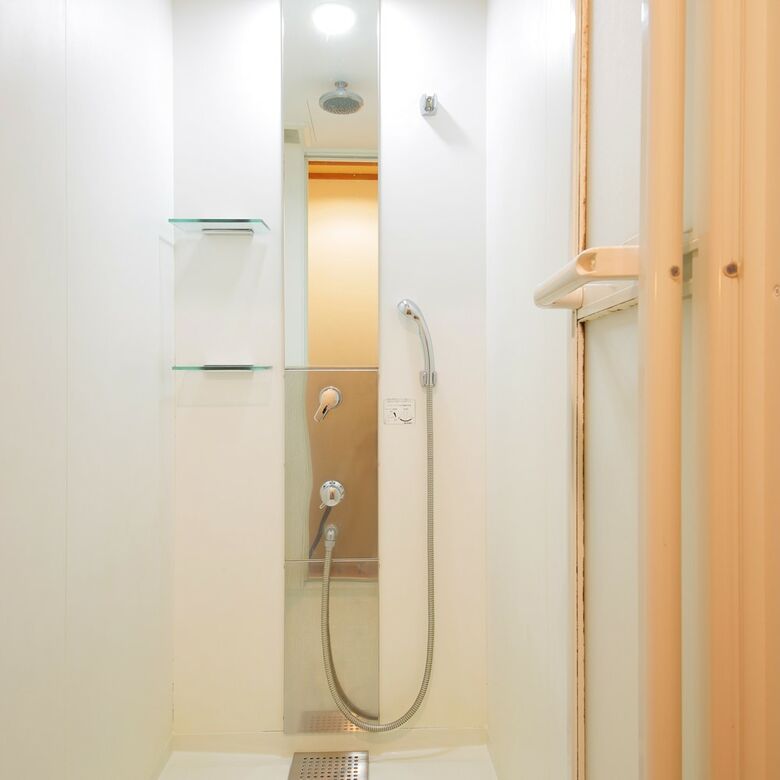 Hostal Miyagawacho Hanakanzashi- Hostel