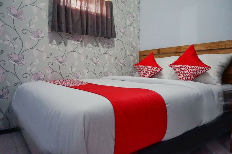Hostal Oyo 1380 Velodrome Family House