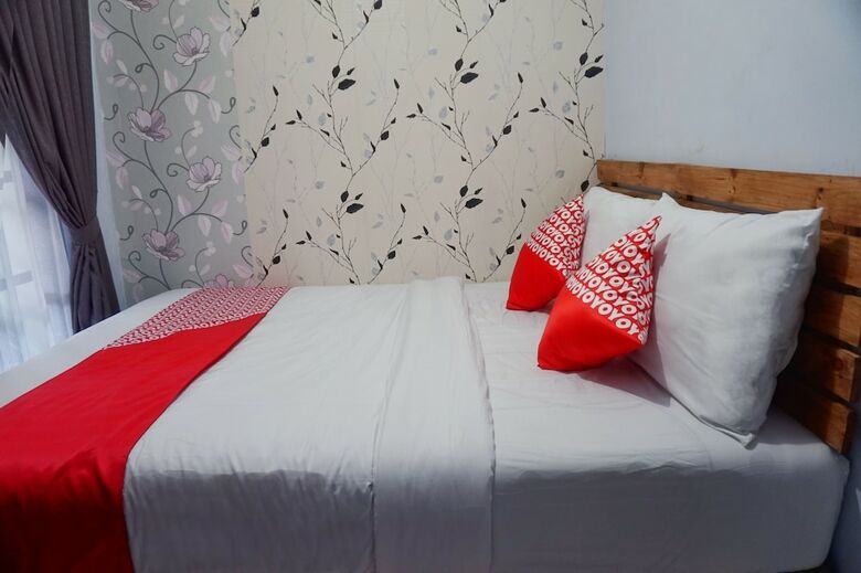 Hostal Oyo 1380 Velodrome Family House