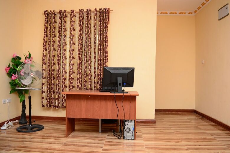 Bed & Breakfast Fakhwa Beach House
