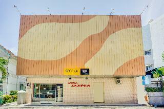 Motel Spot On 2214 Wisma Jampea