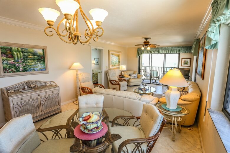 Riviera Club 1001