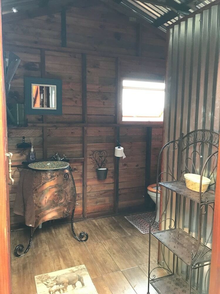 Cabana Knysna Lodge Self Catering Accommodation