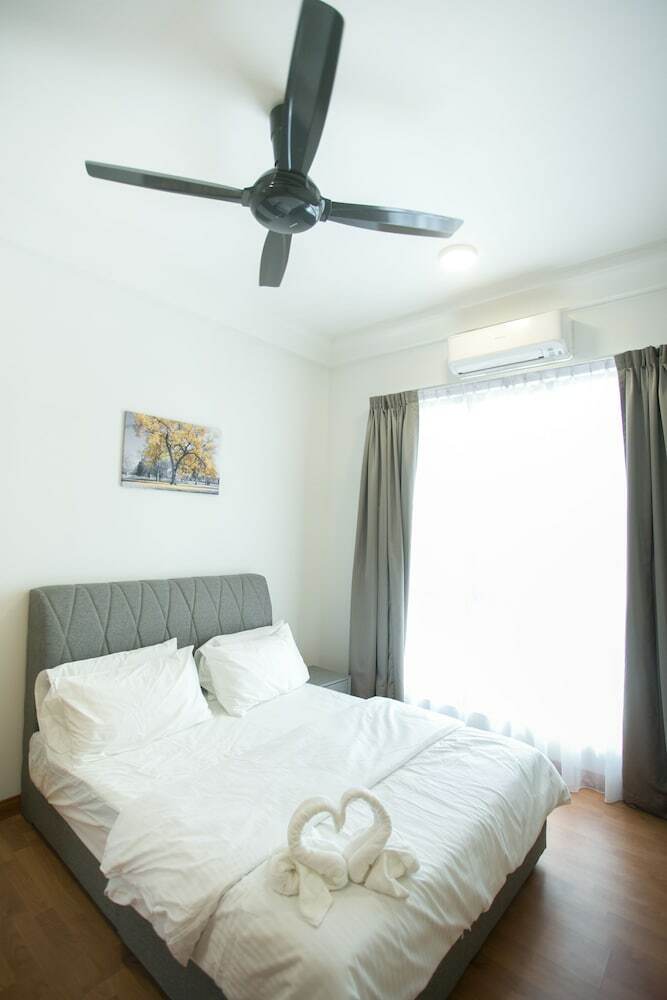 Apartamentos The Platino Johor Bahru