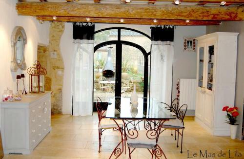Bed & Breakfast Maison D'h�tes Le Mas De Lila