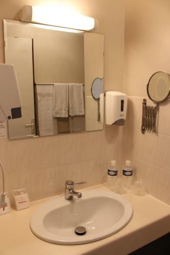 Hotel H�tel Les Gabarres