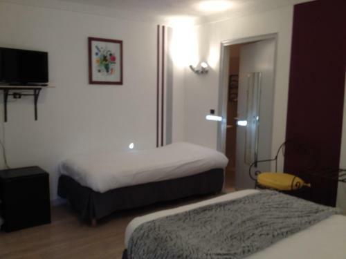 Hotel H�tel Lou Cale� Restaurant Le Rocher Des Abeilles