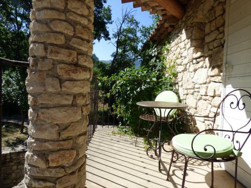 Hotel H�tel Lou Cale� Restaurant Le Rocher Des Abeilles