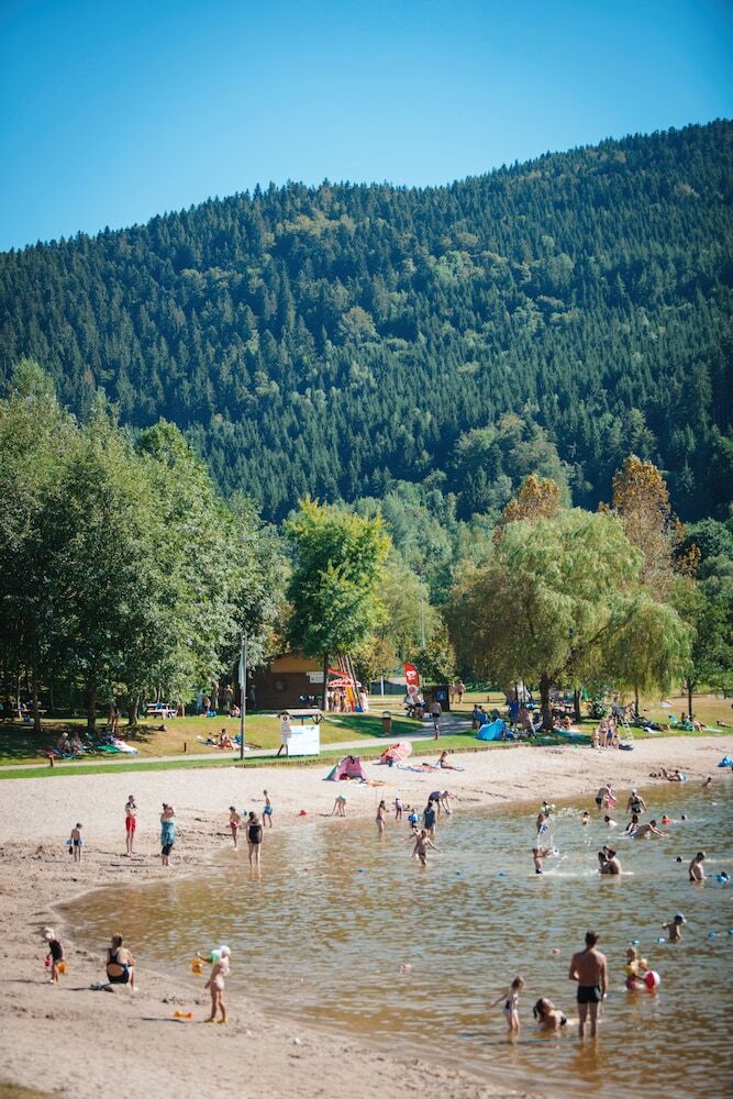 Camping Base De Loisirs Du Lac De La Moselotte