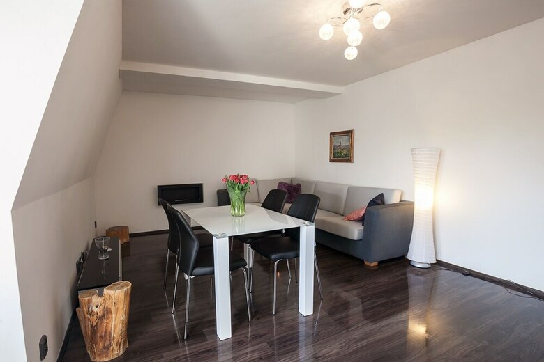 Apartment Under Prague Eiffel Tower