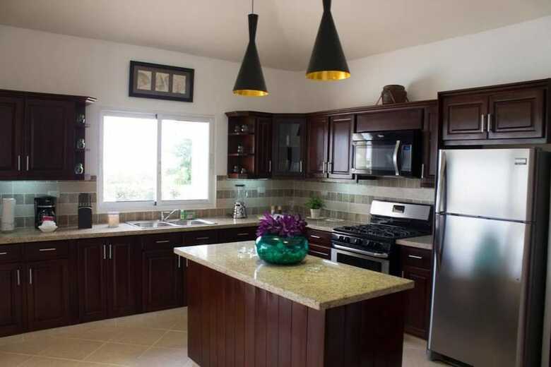4 Bed Villa Minutes From Downtown Sosua