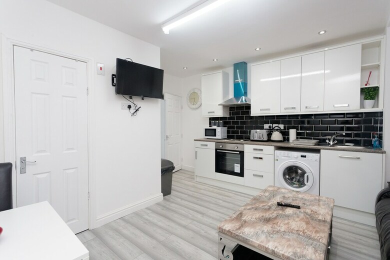 Calvin House Apartments