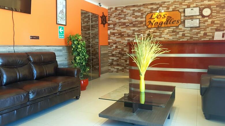 Hotel Los Nogales