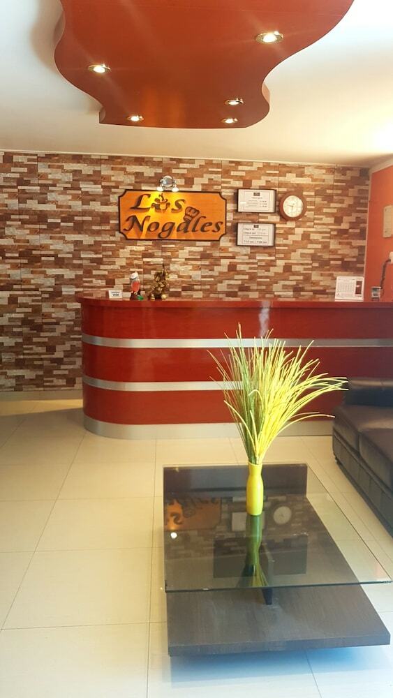 Hotel Los Nogales