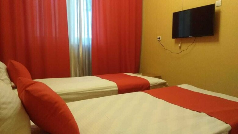 Hotel Maxrooms Volga Hollywood