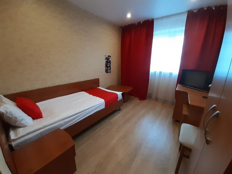 Hotel Maxrooms Volga Hollywood