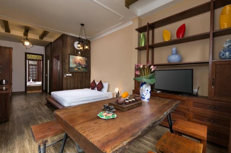 Zo Hotels Yen Phu