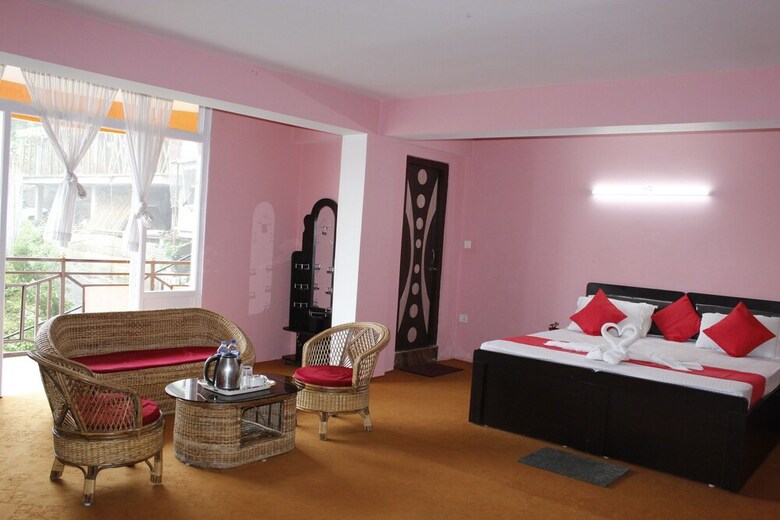 Hotel The Royal Boutique