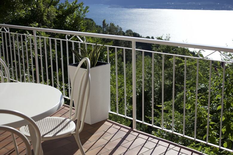 Apartamento Villa With Lake View