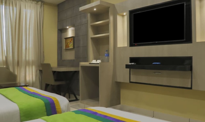 Treebo Trip Hotel Galaxy Inn