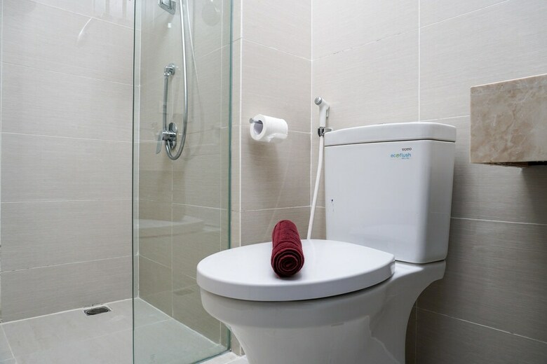 Best Location 1br Puri Mansion Apartment