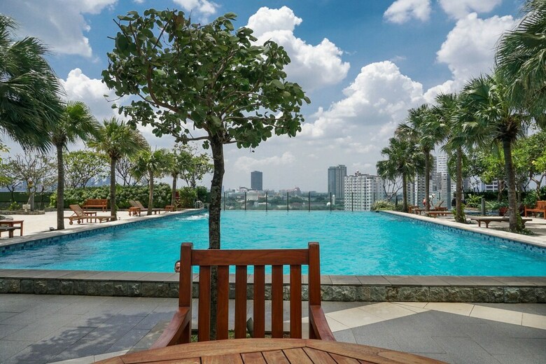 Luxurious 3br Gandaria Heights Apartment