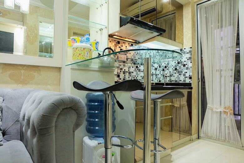 Compact 2br Bassura City Apartment