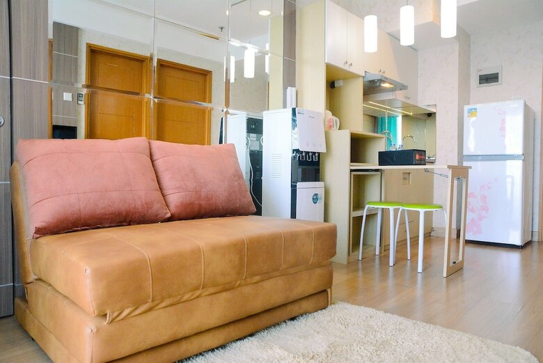 Full Parquette 2br @ Cinere Bellevue Apartment