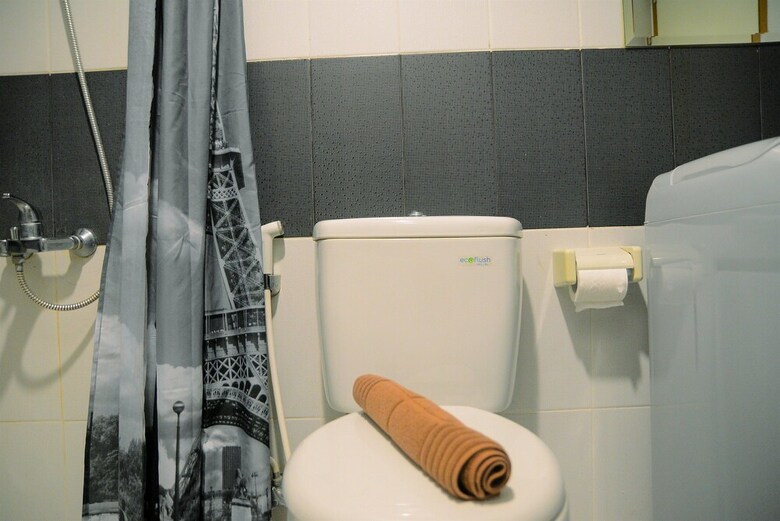 Full Parquette 2br @ Cinere Bellevue Apartment