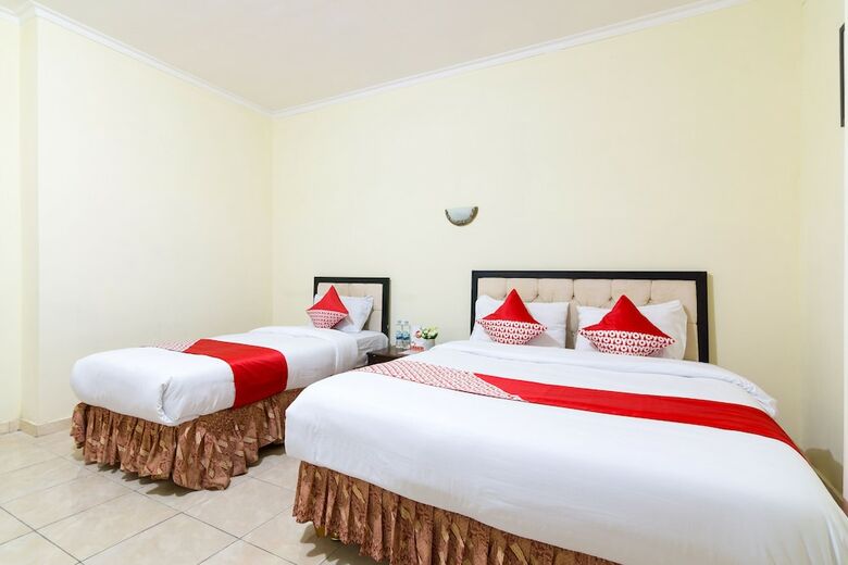 Oyo 1338 Hotel Sartika