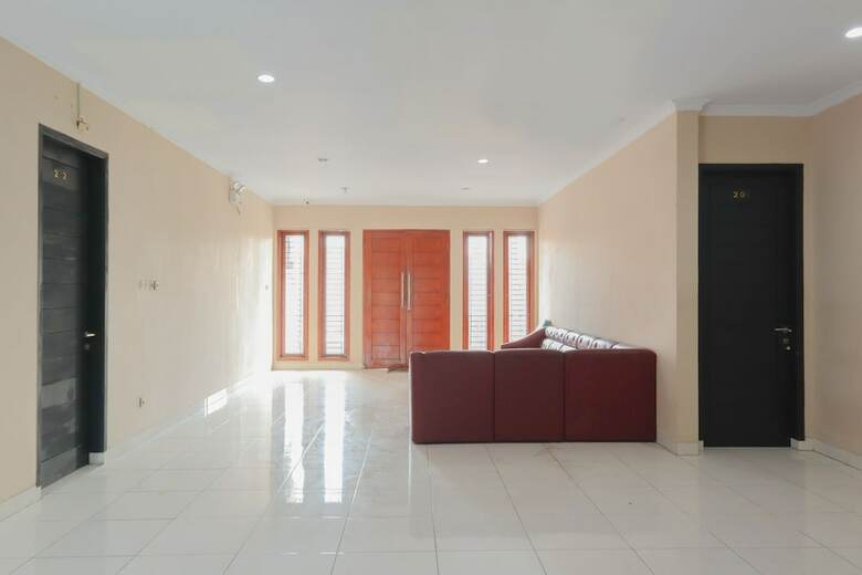 Hotel Oyo 1317 Pinnus Residence Syariah