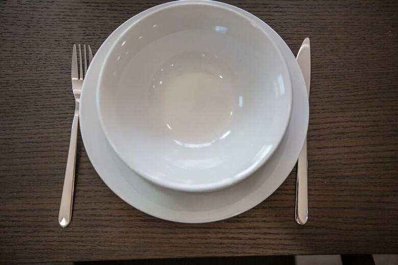 Comfy And Warm Home In Point Cook