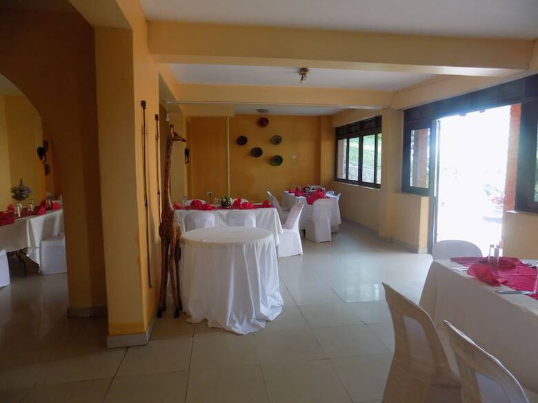 Hotel Heritage Country Club