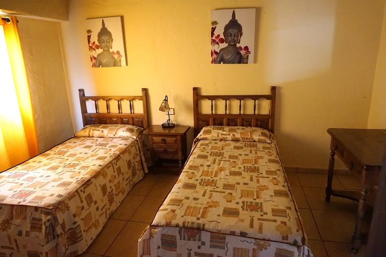 Aparthotel Finca Tom�s Y Puri